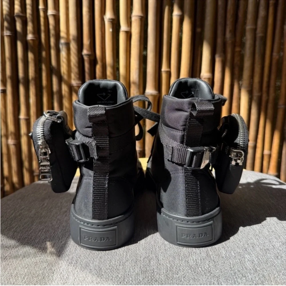 PRADA pouch nylon sneakers - Picture 5 of 10